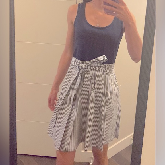 Pretty comfortable dress - Picture 3 of 4